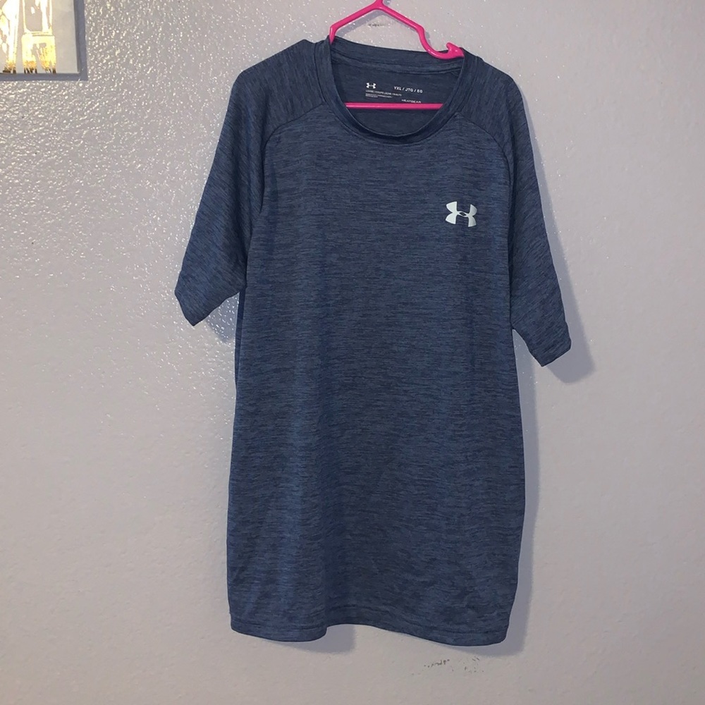 Under Armour Heat Gear youth XL loose fit blue short sleeve athletic top